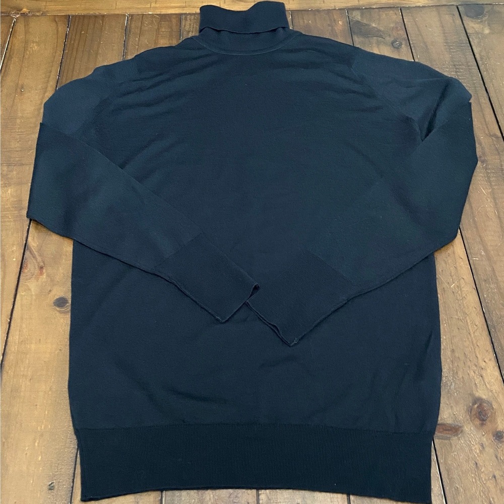 John Smedley Mens Black 100% Wool Turtleneck Sweater Made in England Small